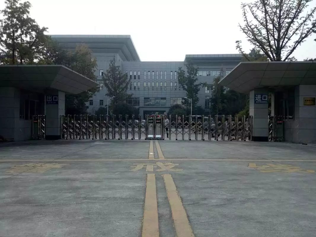 邯郸经济开发区邯郸经济开发区四川消防总队伸缩门